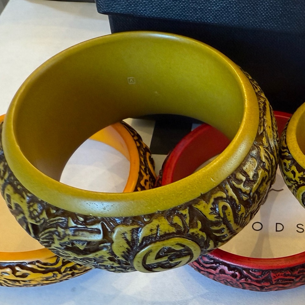 Gucci Green Resin Carved Dragon Bangle - brand new!